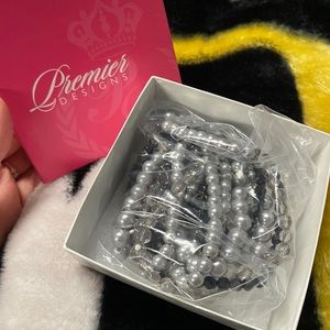 Premier Designs necklace